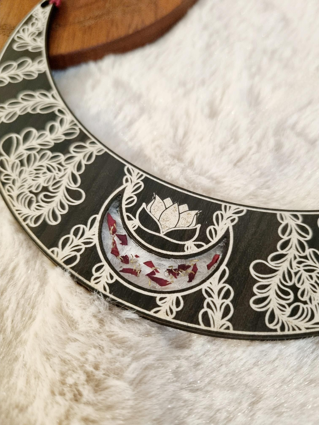 Amour de soi - Collier plastron 15cm