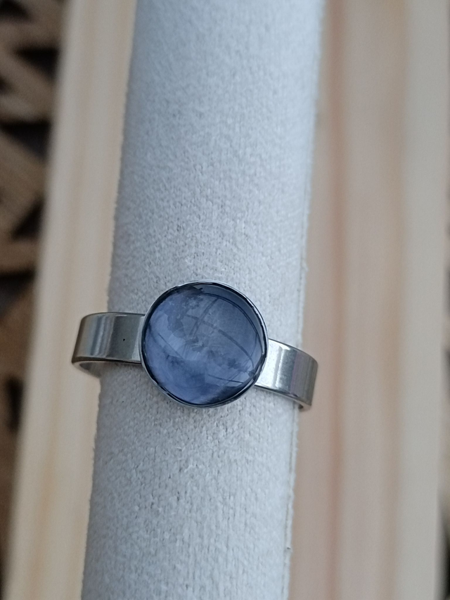 Bague fine réglable 8 mm - Argent - Résine Bleue