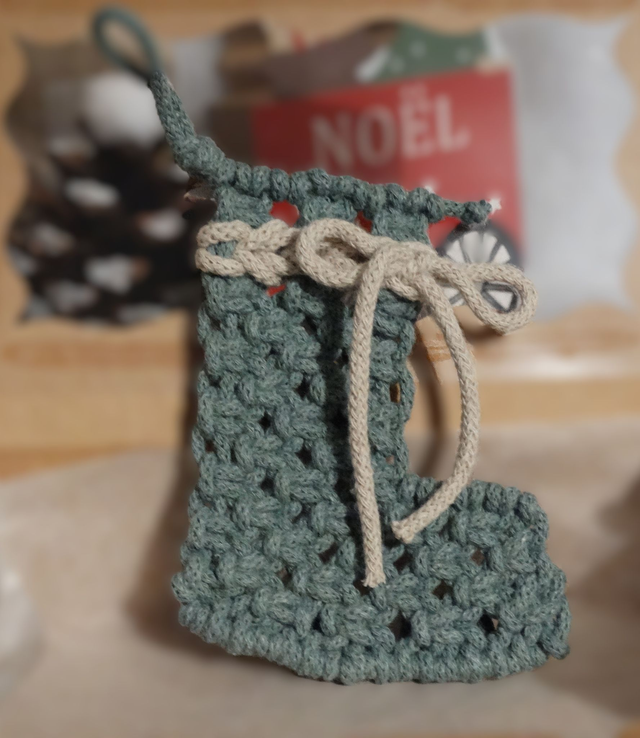 BOTTE DE NOËL en macramé