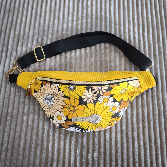 Sac banane jaune à fleurs 