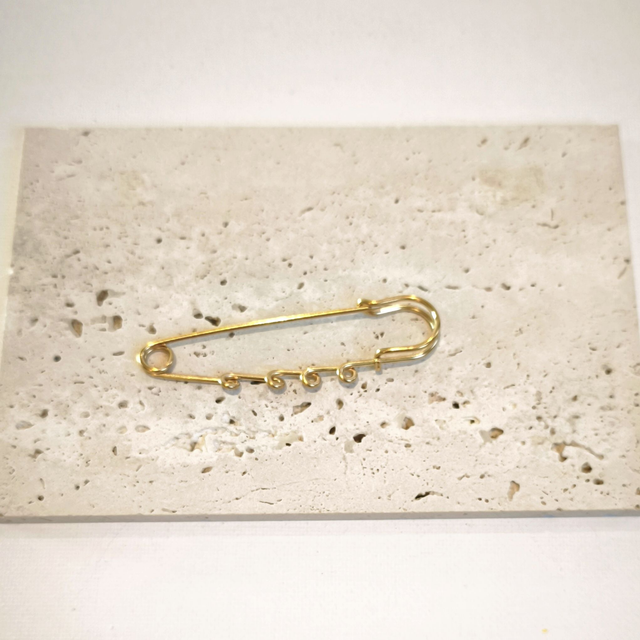 Broche dorée élégante en alliage – Bijou tendance – Personnalisable avec charm’s