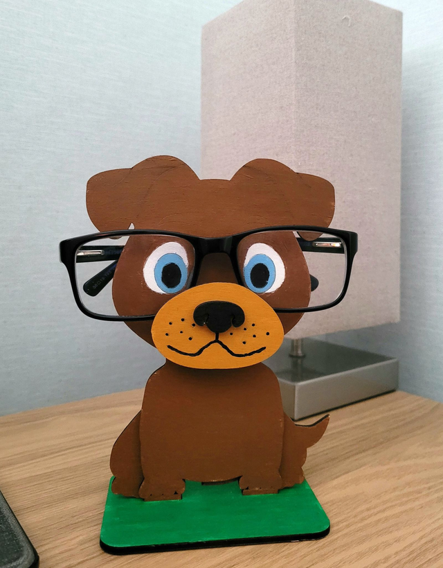 Dog Eye Glasses Holder 