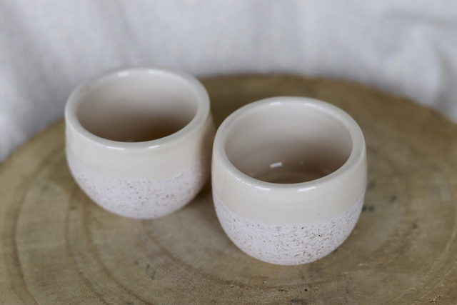 Lot de 2 petites tasses en faïence pailletées - Dernières pièces 