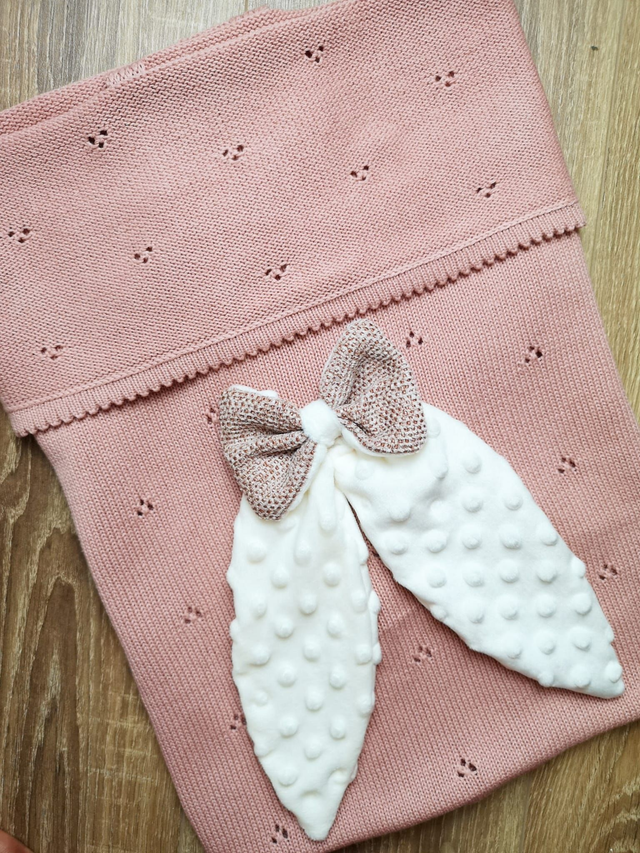 Couverture Lapin ROSE