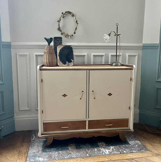 Buffet en chêne massif / commode / enfilade 