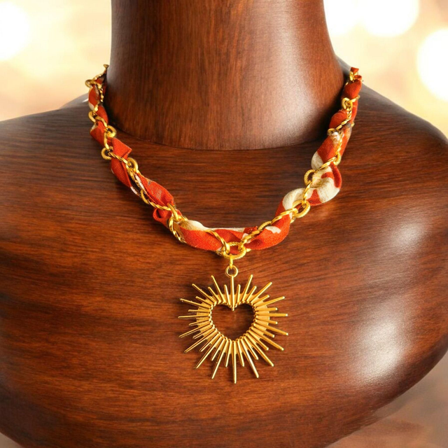 Collier &amp; Bracelet Cœur doré – L’alliance du tissu et du métal