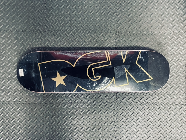 DGK - Classic black - 8.25“