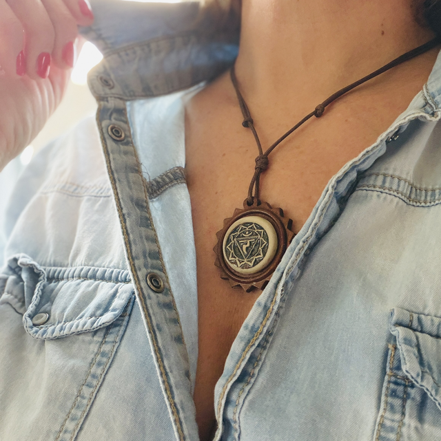 Médaillon « Vishuddha »