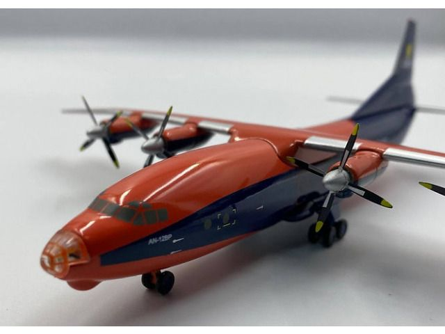 Antonov An-12 Cavok Ukraine UR-CEZ