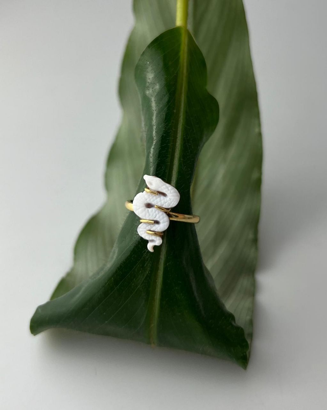  Anello Serpente Bianco Cammeo