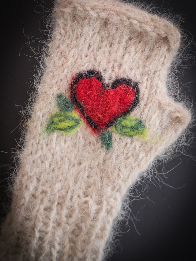 Mitaines Tatouées - La rose et le coeur