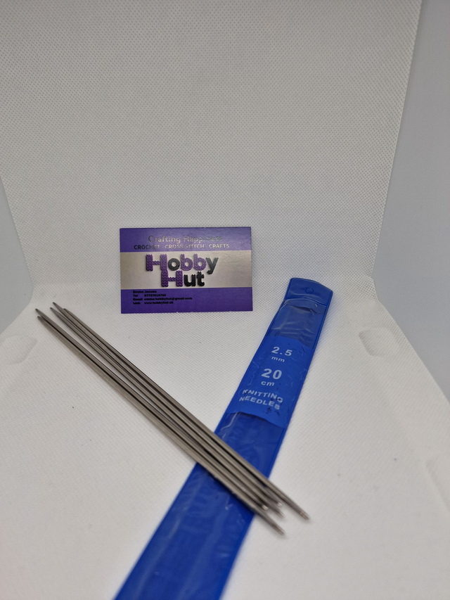 Double Pointed Knitting Needles Size 2.5mm