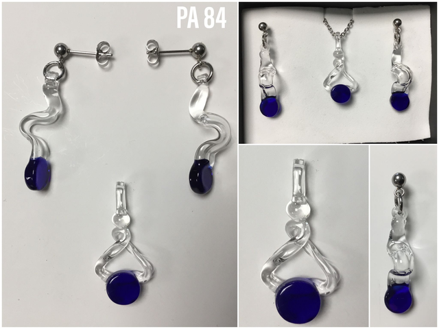Parure pendentif et boucles d’oreilles réf PA 084