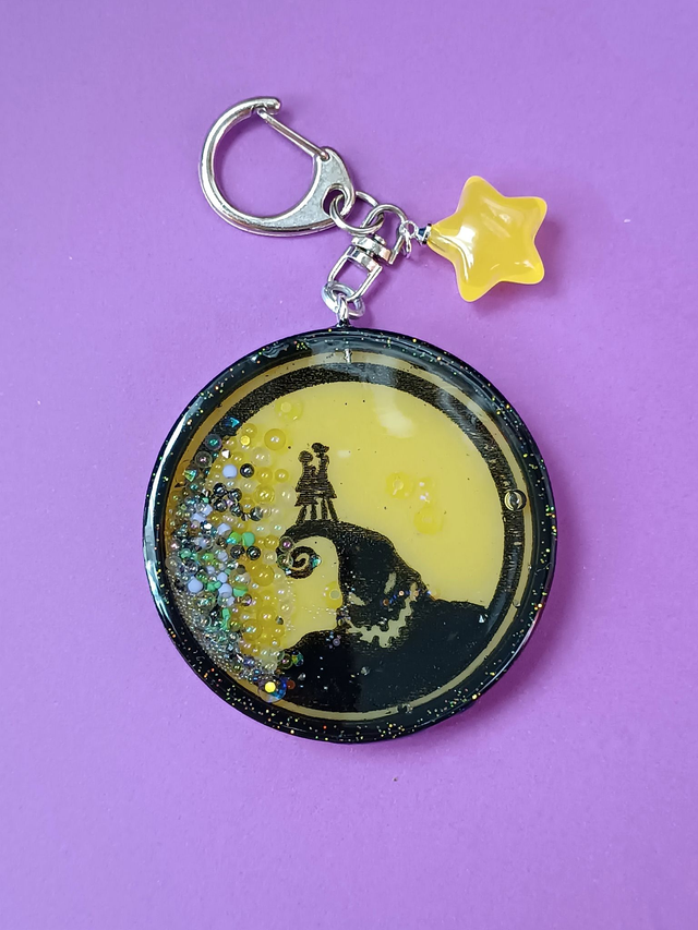 Llavero Shaker Luna (brilla en la oscuridad)