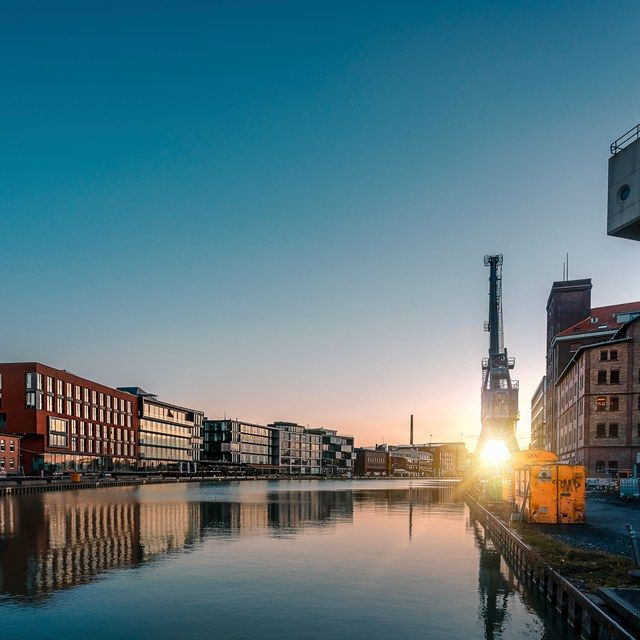 Stadthafen am Kanal