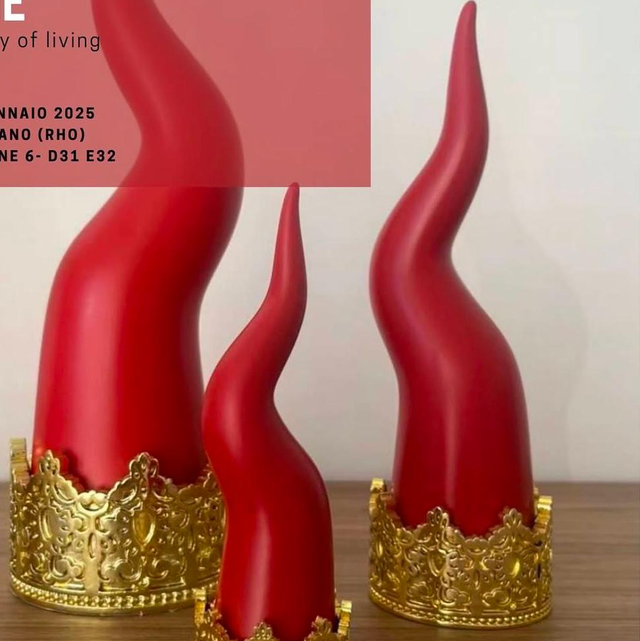 Corno portafortuna in resina ( Grande€