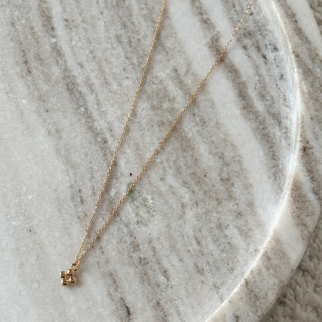 Tiny Bloom Halskette