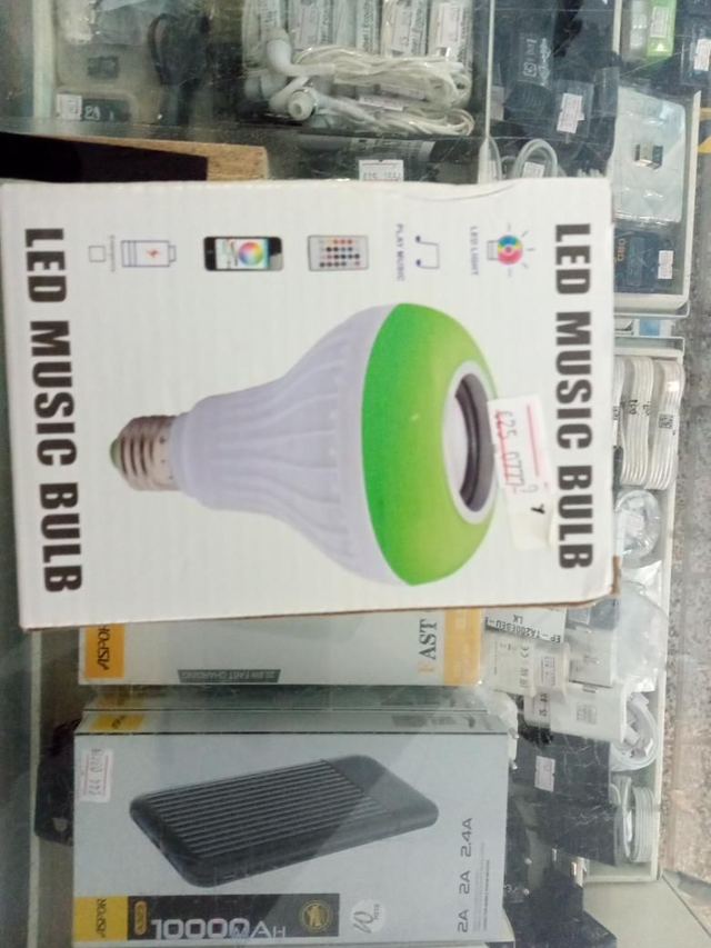 *0777-LED MUSIC BULB 