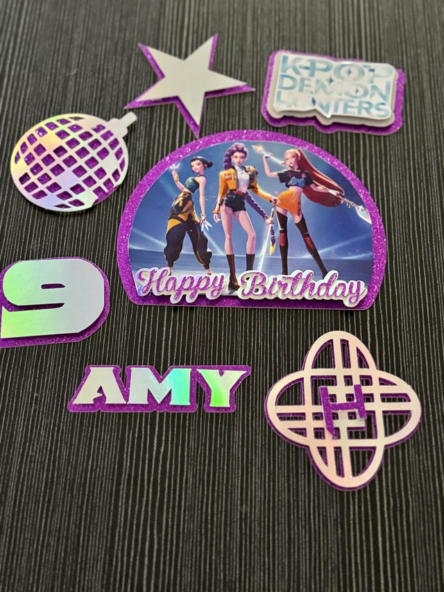 Personalised K-pop Demon Hunters Cake toppers