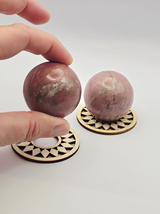 Rhodonite forme sphère