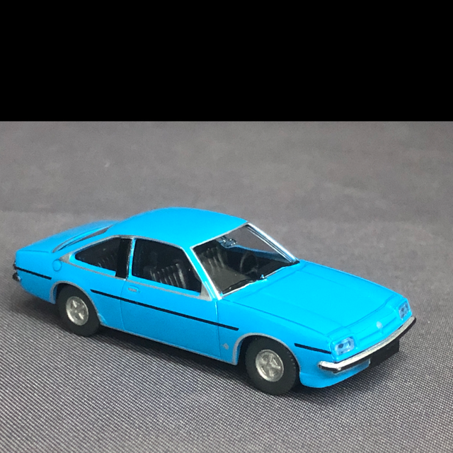 Opel Manta B blau Wiking 1:87