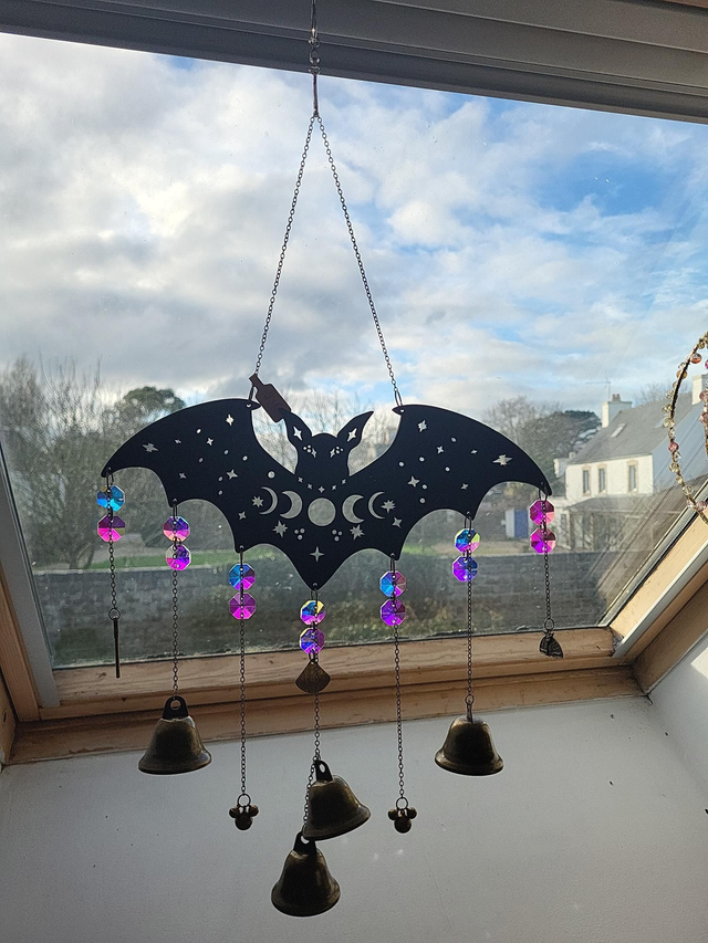 Cloche de sorcière - chauve-souris lunaire