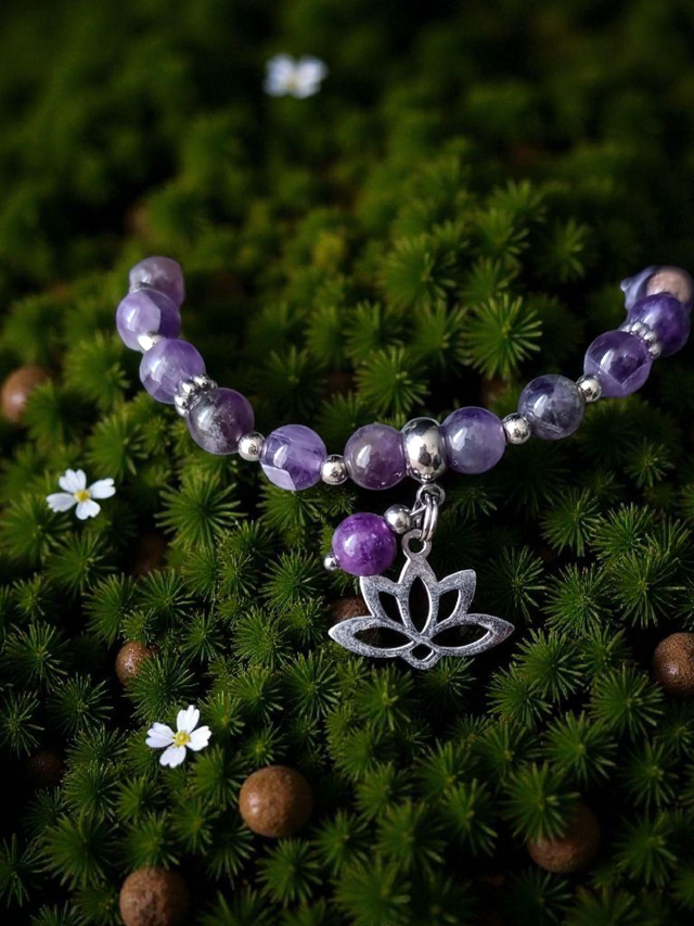 Bracelet Améthyste -- Paix intérieure ,Protection,Sagesse