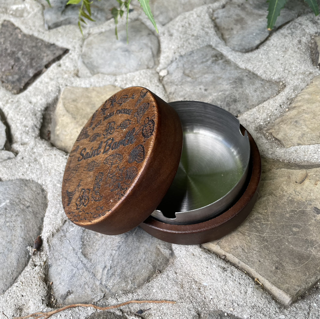 Cendrier gravé « saint Barthélémy »