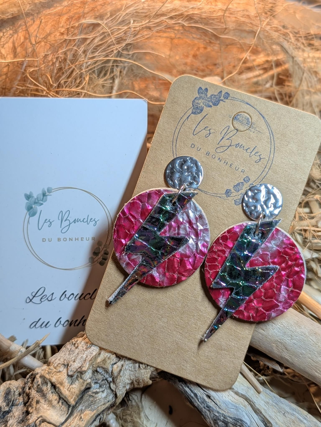 Boucles d'oreilles Queen fushia holographique qu023