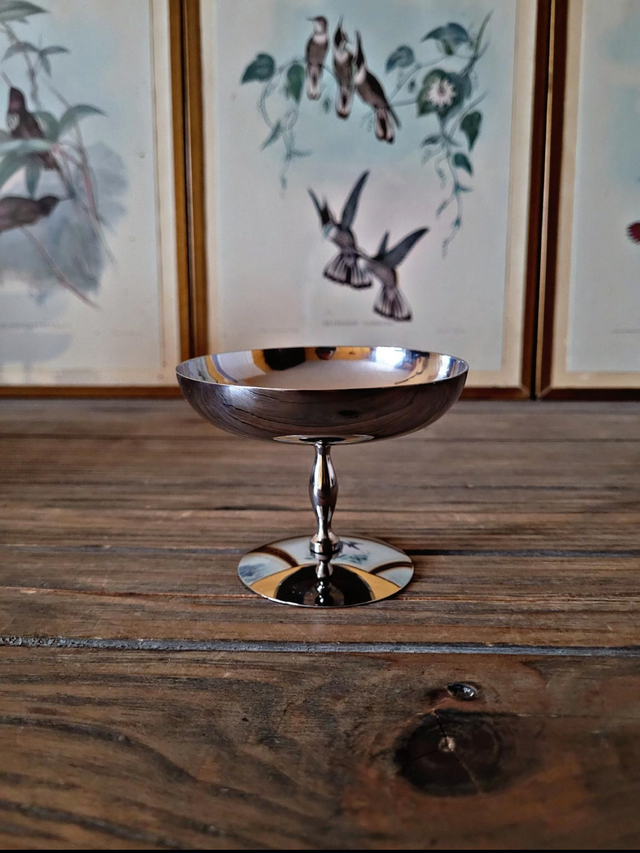 X Reserved for Alina : Set of vintage stainless steel cups