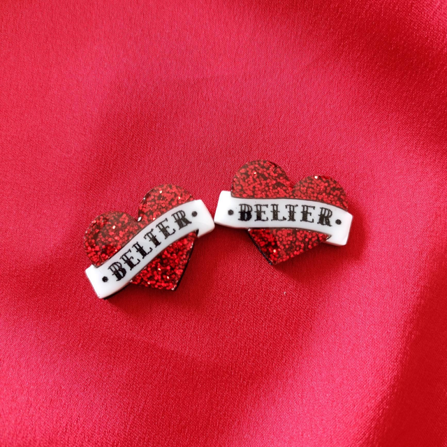 Belter acrylic glitter earrings 