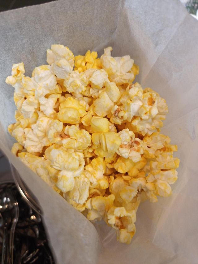 Pop Corn