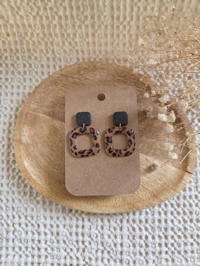 Boucles d&#039;oreilles Graou carré léopard