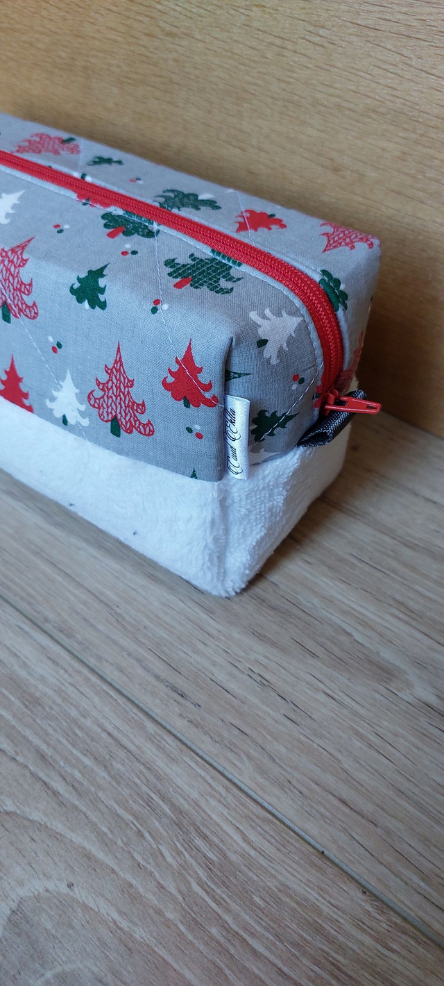 Trousse de toilette sapin