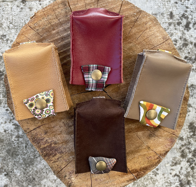 Porte clés en cuir. Pochette à clés