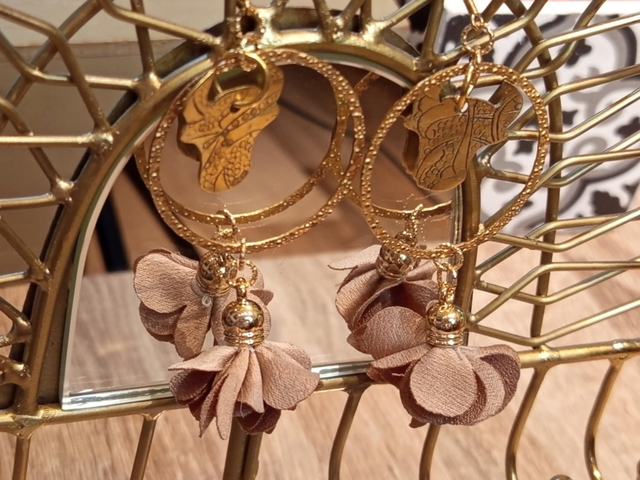 Boucles d&#039;oreilles lustre Vrsabha