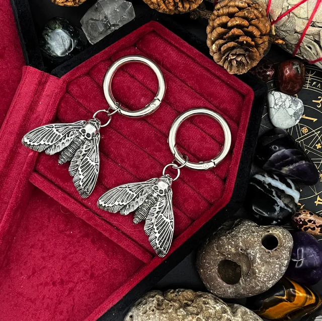 Death moth II boot clip