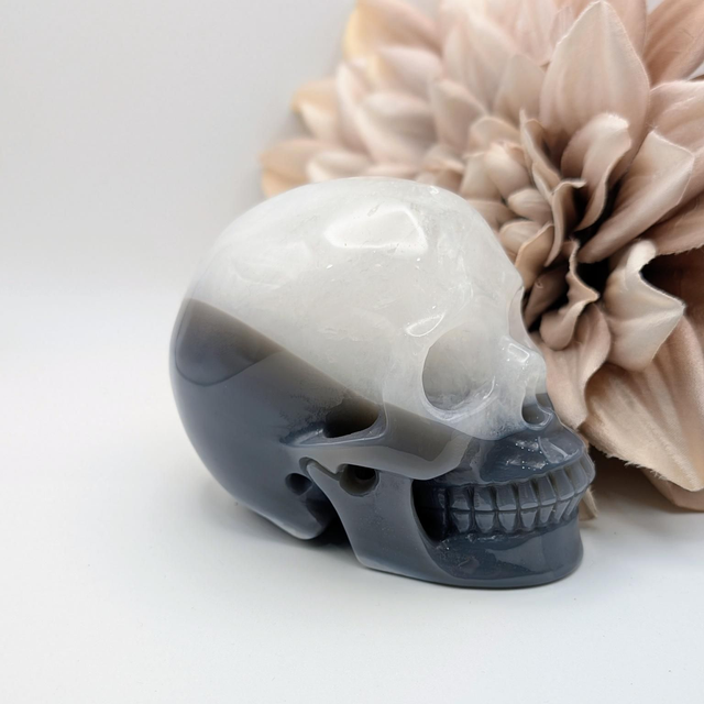 High Quality Hand Carved Crystal Skull - 4" Agate