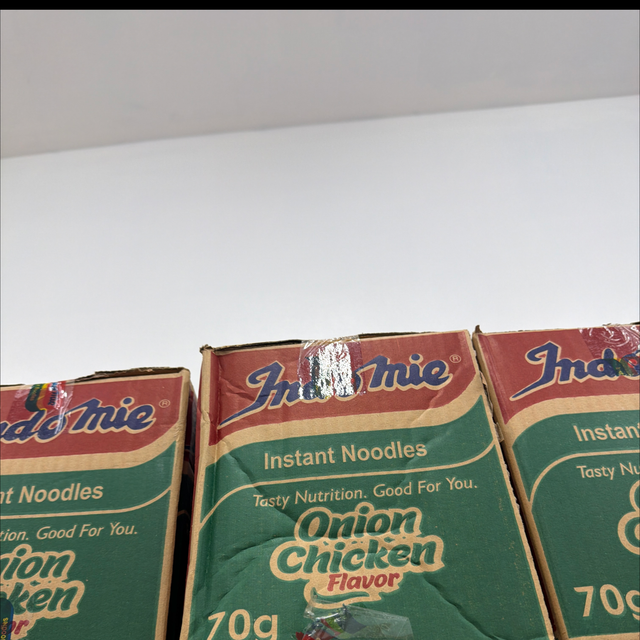 Indomie onion chicken box
