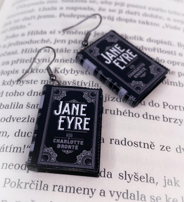 Náušnice mini knížky Jana Eyerová