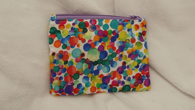 Pochette multicouleurs