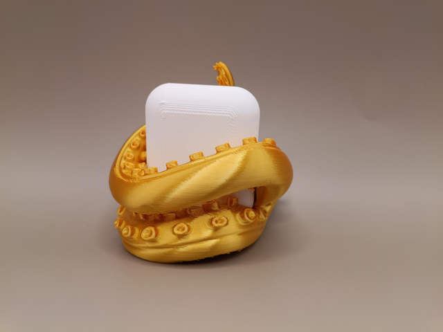 Tentacle air pod stand 