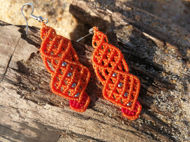 Kit intermédiaire micro-macramé - Boucles quadrillées