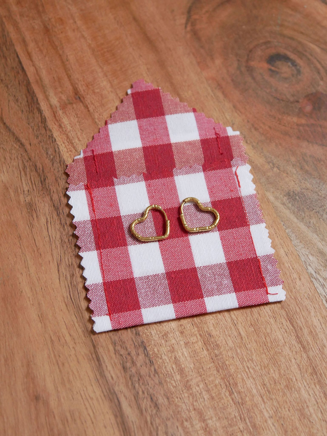 Créoles cœur martelé