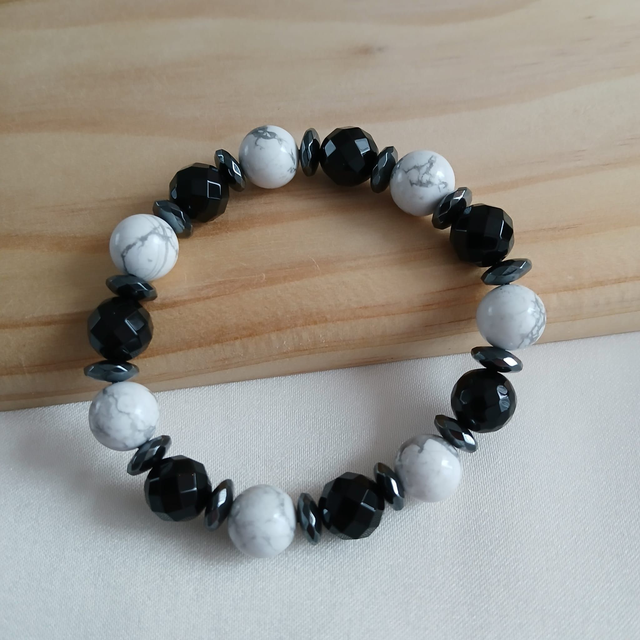 Heren armband met Howliet, Onyx en Hematiet (2.066)