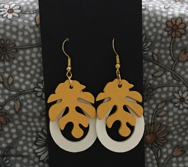 Yellow White Wood Earrings- Mixed - MSDE83