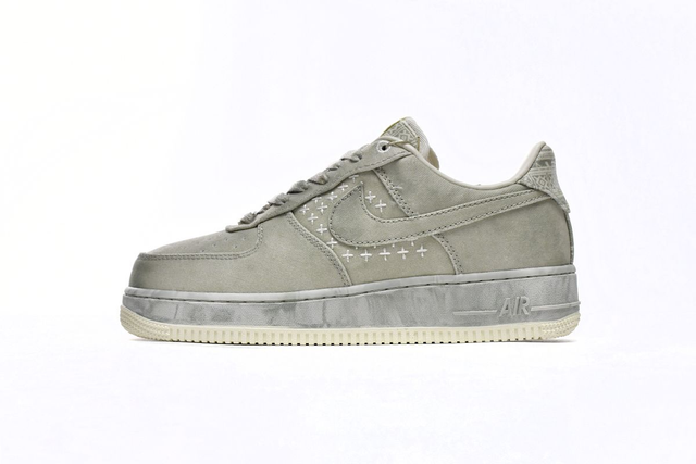 Nike Air Force 1 Low 012
