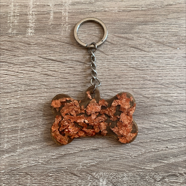Porte-clés pendentif os L