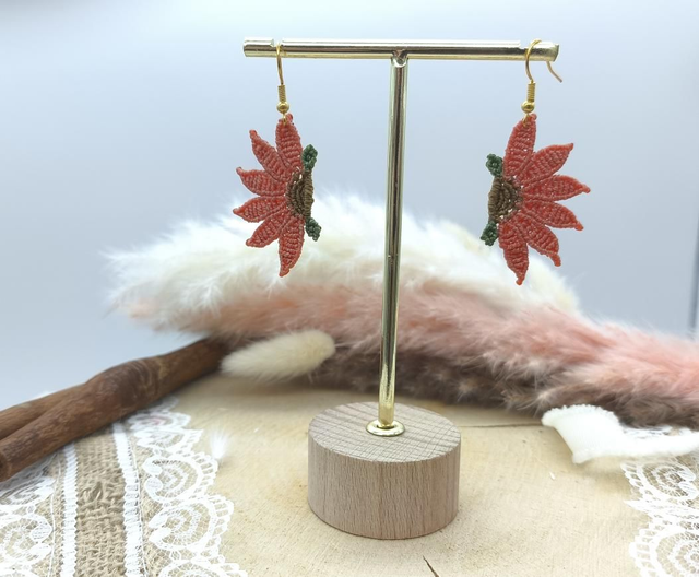 Boucles d'oreilles demi fleurs
