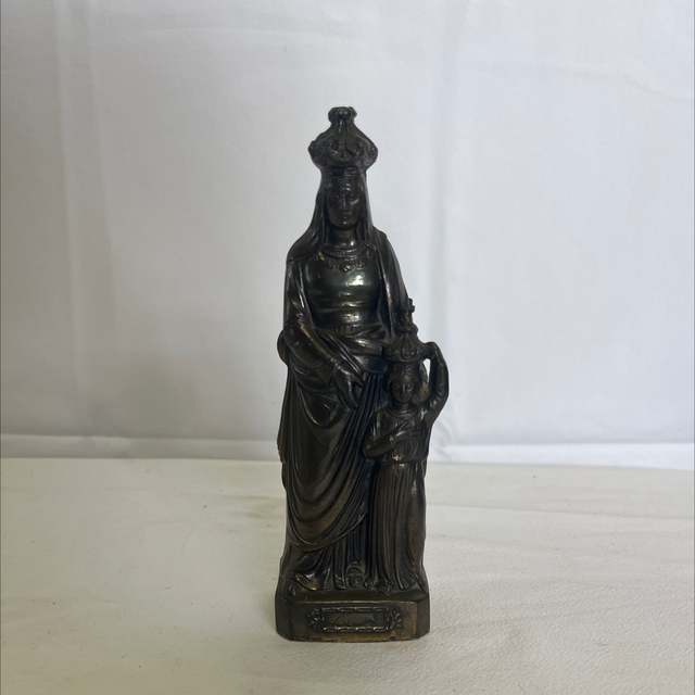 statuette St-Anne en métal 